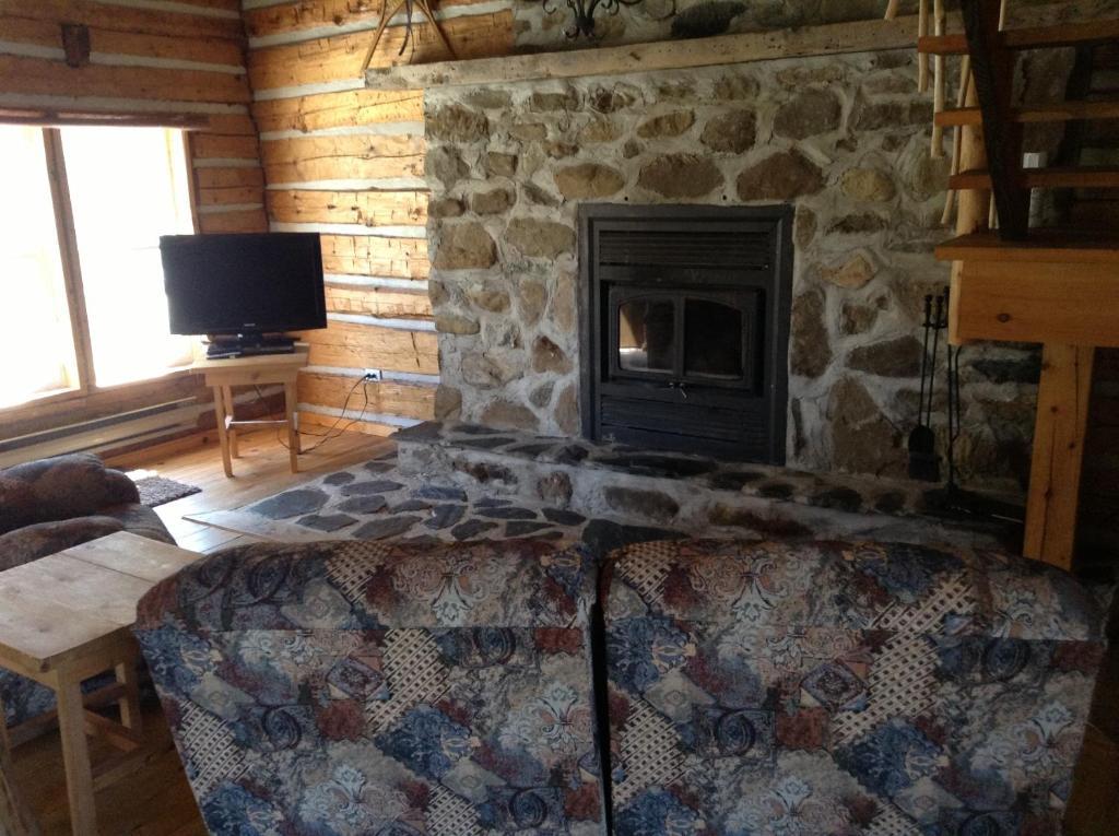 Chalet Ancestral L'Orignal Eastman Buitenkant foto